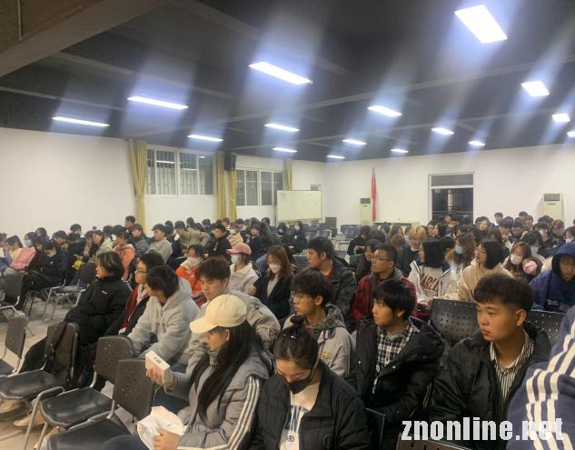 中心活动(图7) 中心活动(图7)